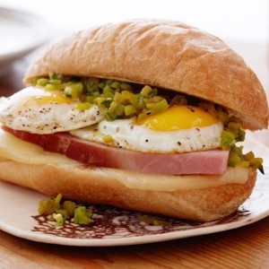 egg ham sandwich